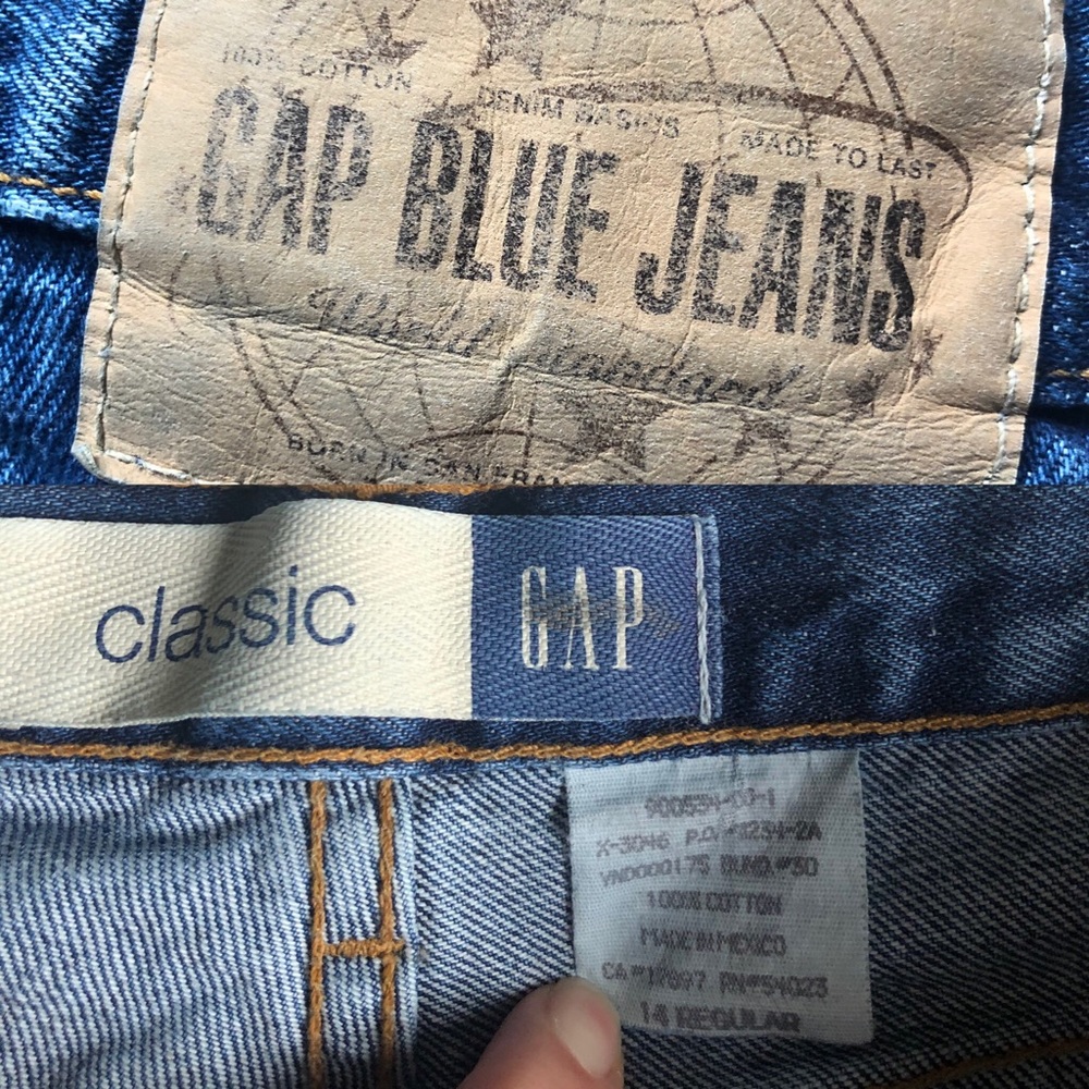 Vintage Gap High Waisted Mom Jeans - Picture 8 of 8
